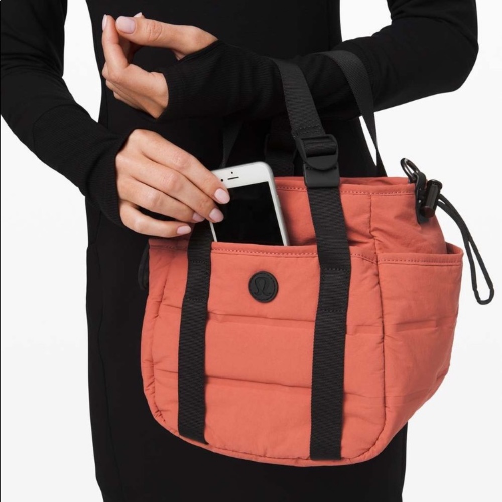 Lululemon Dash All Day Bag